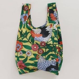 Baby baggu bag hen print